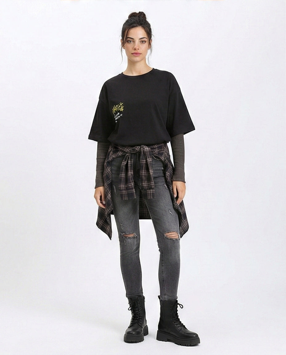 R210516 - Crew Neck Relaxed Summer Tee - Black