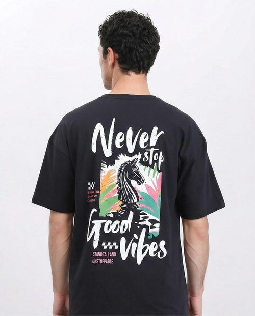 تي شيرت رافين رجالي كبير الحجم بطبعة "Good Vibes" - أسود - R210537