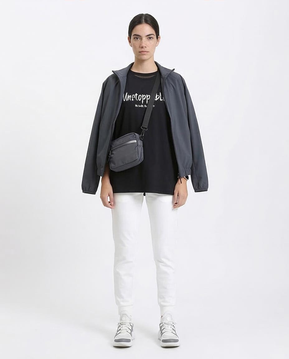 Ravin "Unstoppable" Oversized Graphic T-Shirt – Black - R210549
