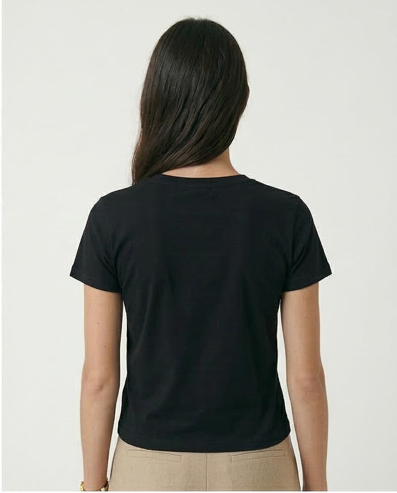 Ravin Women's "LOVE" Graphic Baby-Tee – Black Slim-Fit Cropped T-Shirt - R210554