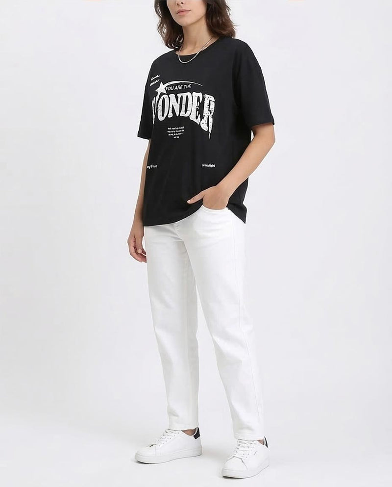 Ravin Women’s Relaxed-Fit "WONDER" Graphic T-Shirt – Black/White - R210563