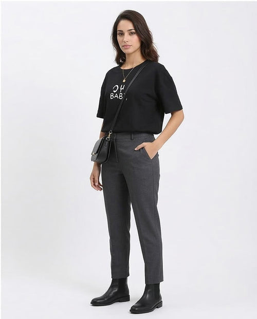 "Oh Baby" Elbow Sleeves Regular Tee - Black - R210564