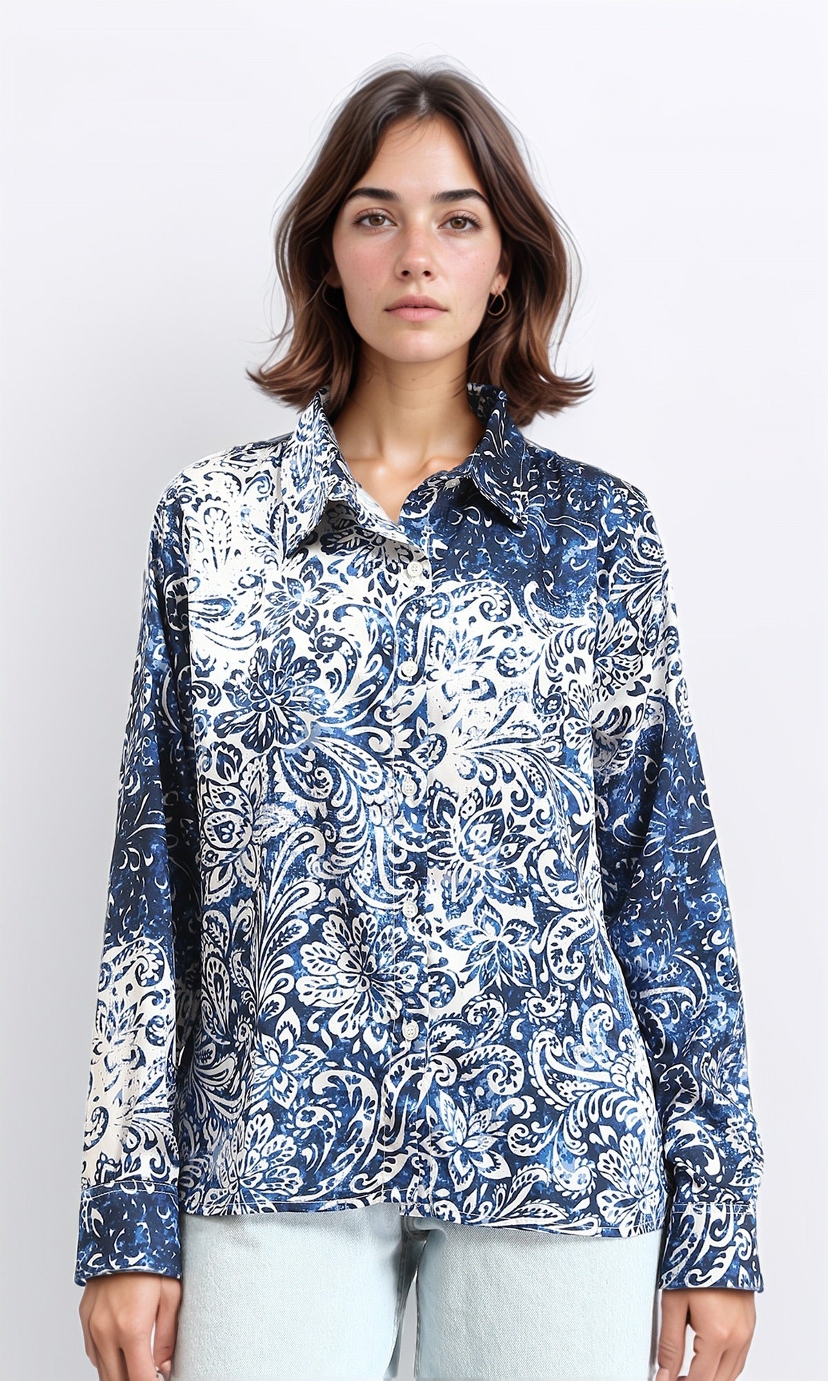 Long Sleeves Buttoned Flory Shirt - Navy Blue & White