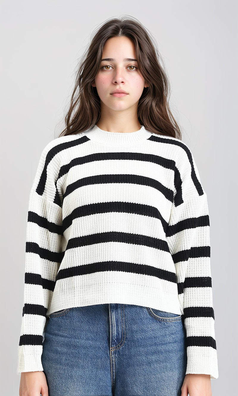 R211187 - Mock Neck Striped Knitted Pullover - Black & White