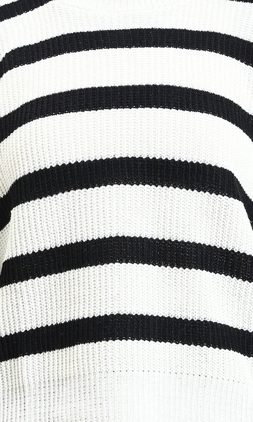 R211187 - Mock Neck Striped Knitted Pullover - Black & White