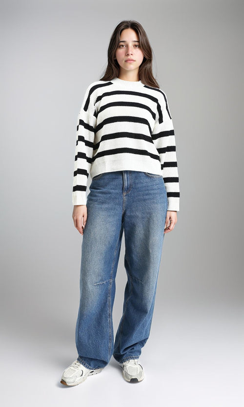 R211187 - Mock Neck Striped Knitted Pullover - Black & White