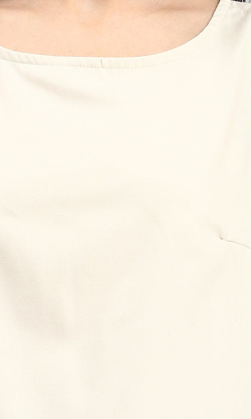 R211290 - Basic Sleeveless Crew Neck Blouse - Beige