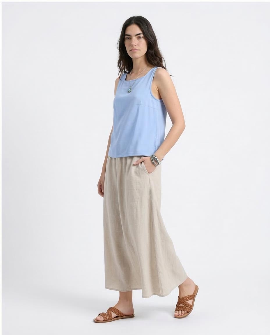 Ravin Women’s Sleeveless Square Neck Shell Top – Cornflower Blue - R211292