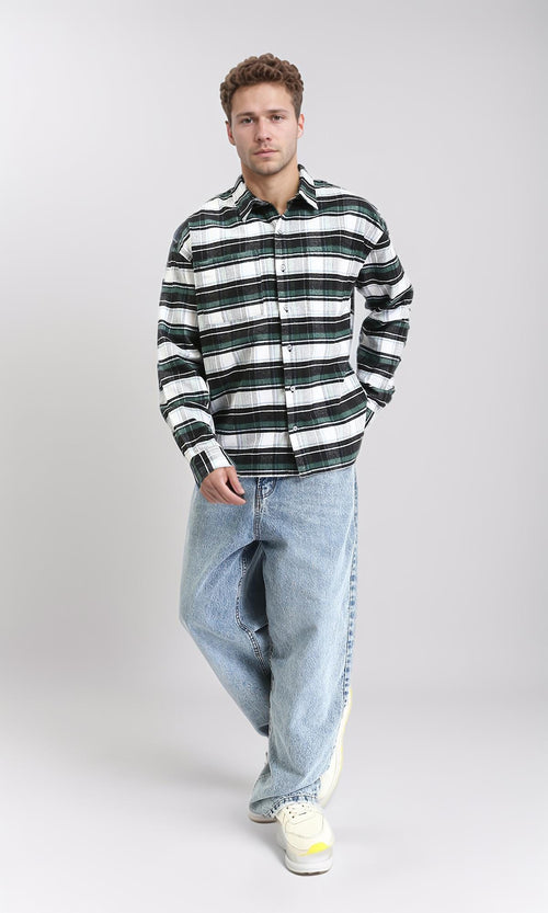 R212084 - Plaid Shirt with Front Pockets - Black & Green