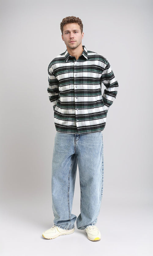 R212084 - Plaid Shirt with Front Pockets - Black & Green