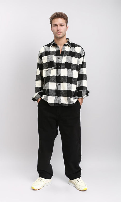 R212086 - Plaid Shirt with Front Pockets - Black & White