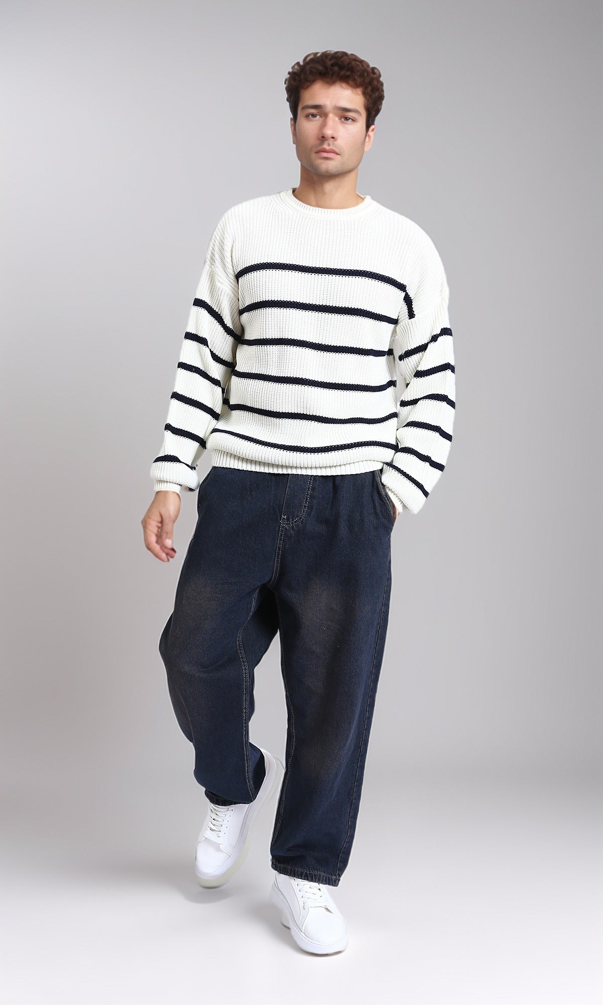 R212623 - Striped Chunky Knit Pullover - White & Black
