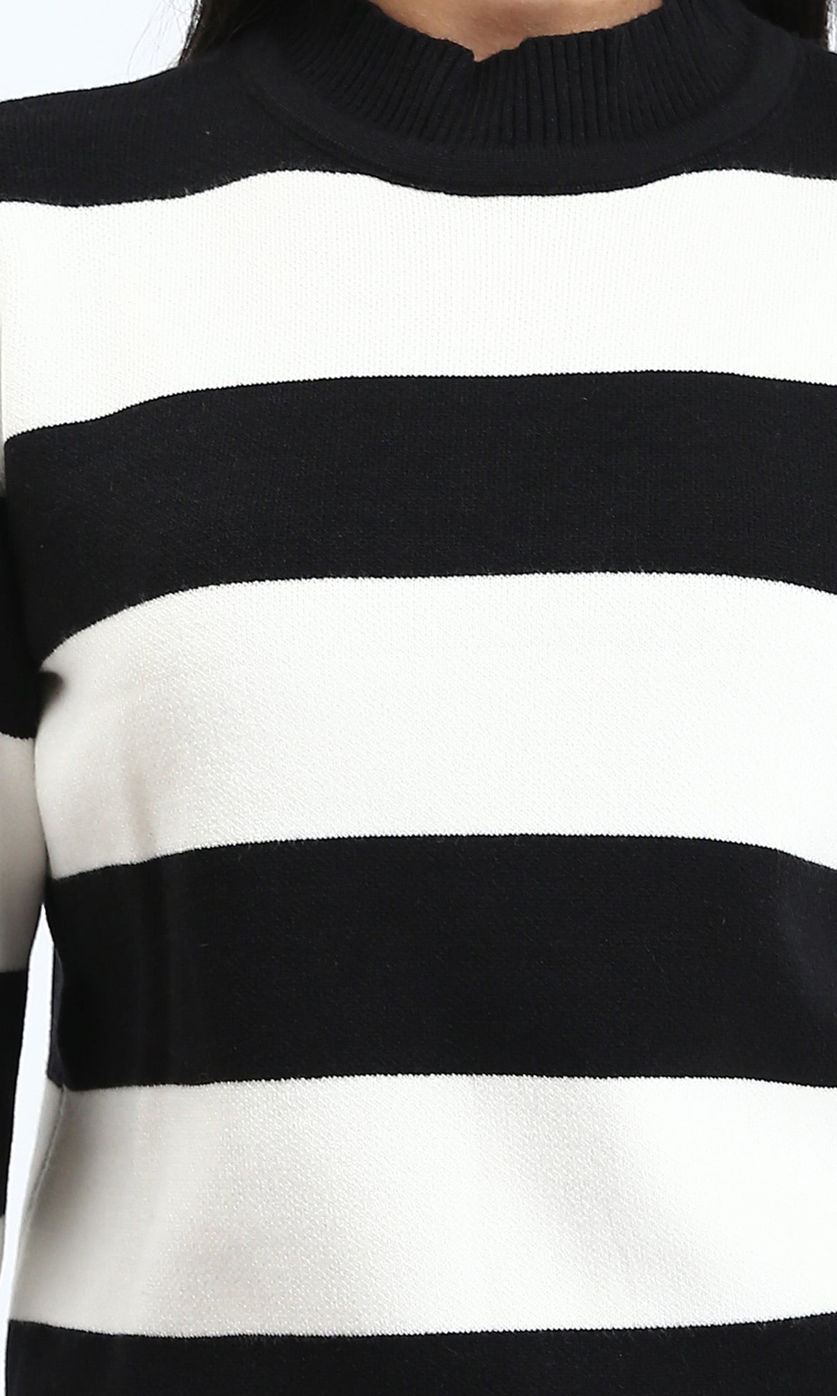 R212626-W25W347-Black (WPL)