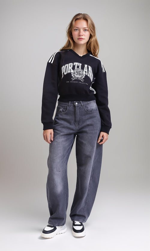 R212667 - Printed "Portland" Short Winter Sweatshirt - Black