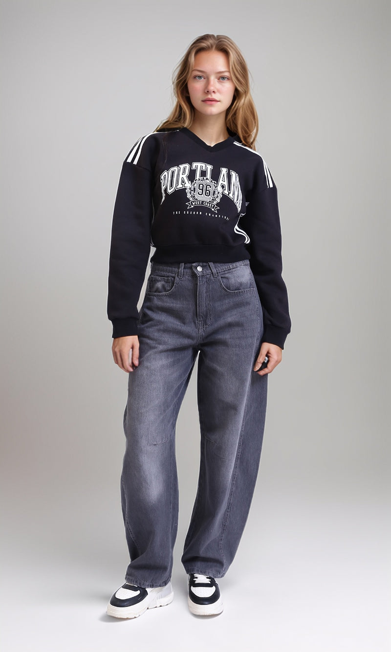 R212667 - Printed "Portland" Short Winter Sweatshirt - Black