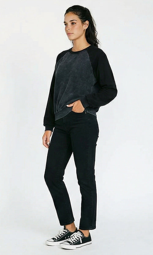 R212677-W23W444-BLACK (WSW)