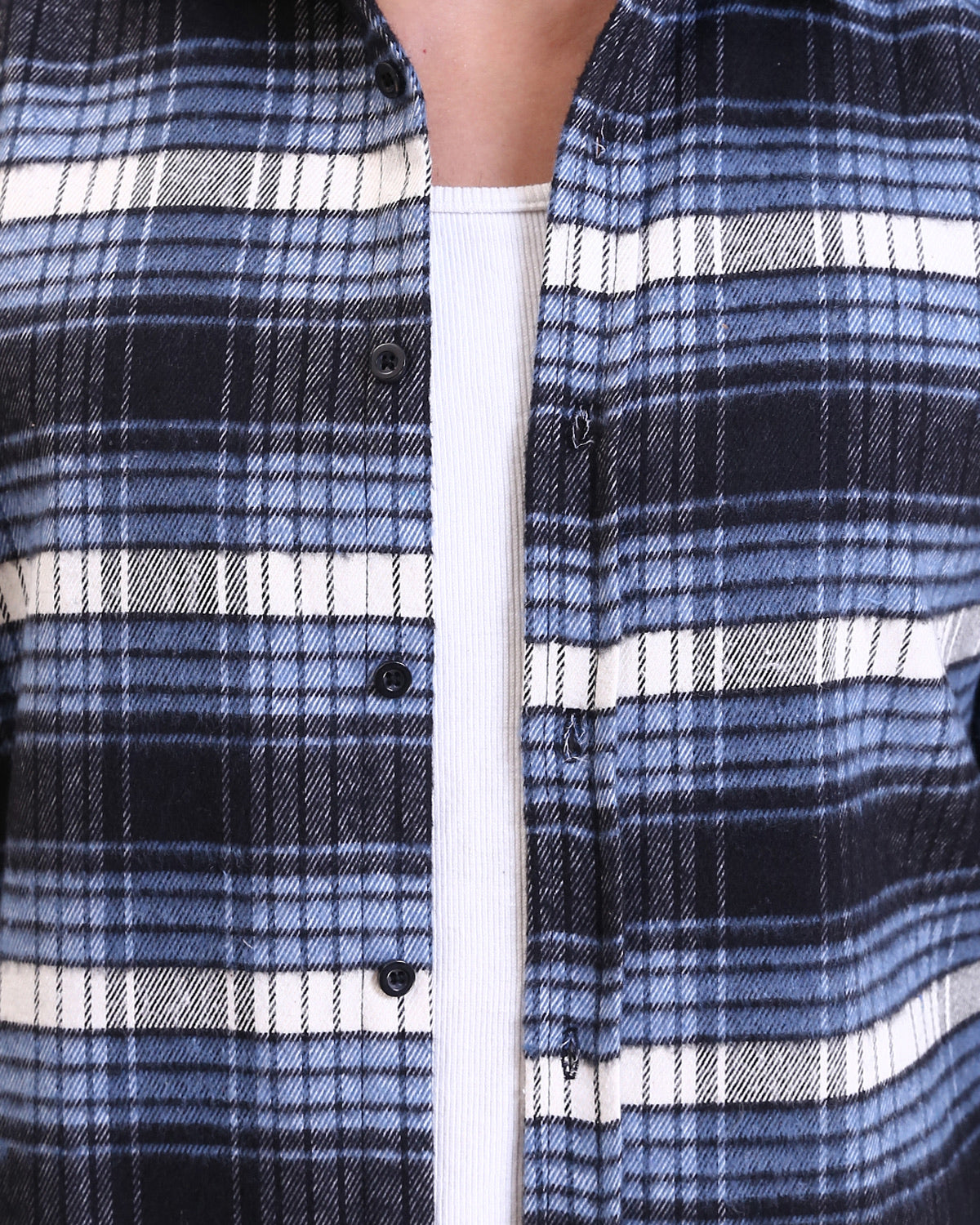 Ravin Men’s Relaxed-Fit Blue Plaid Flannel Shacket - R213203