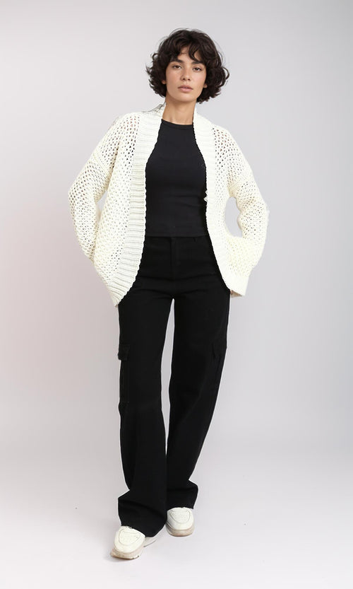 R213243-W25W367-O.WHITE (السيارة)