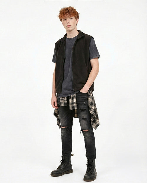 R213303 - Sleeveless Solid Vest with Pockets - Black