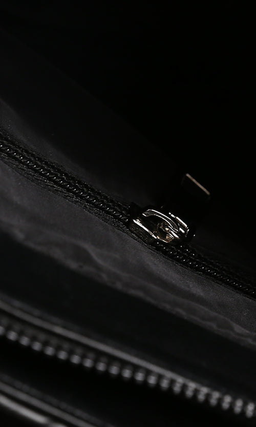 R213597-W25W404-BLACK (BAG)