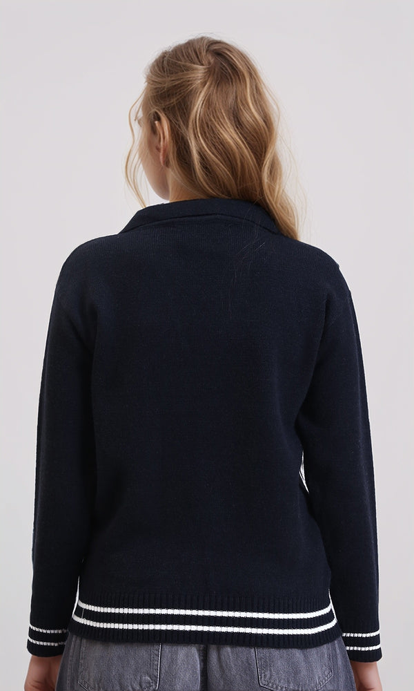 R213615 - Open V-Neck Solid Pullover - Black