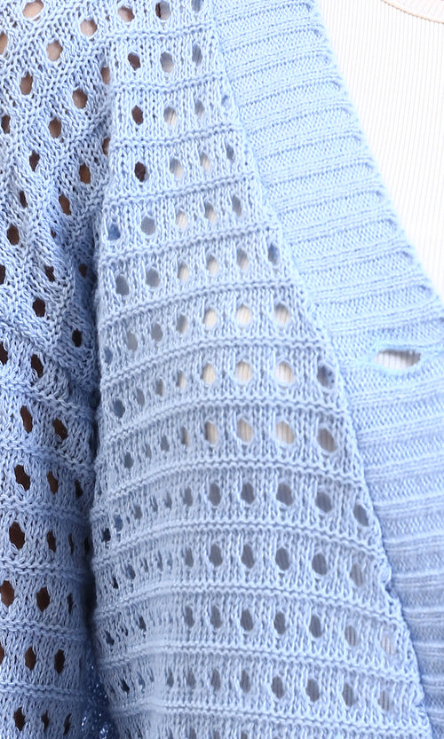 R213644-W25W396-ciel bleu (voiture)