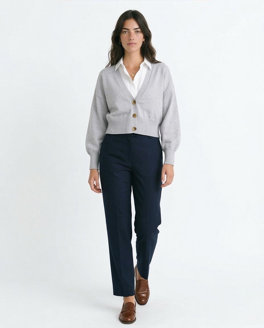 Ravin Women’s Cropped V-Neck Knit Cardigan – Light Grey - R213649