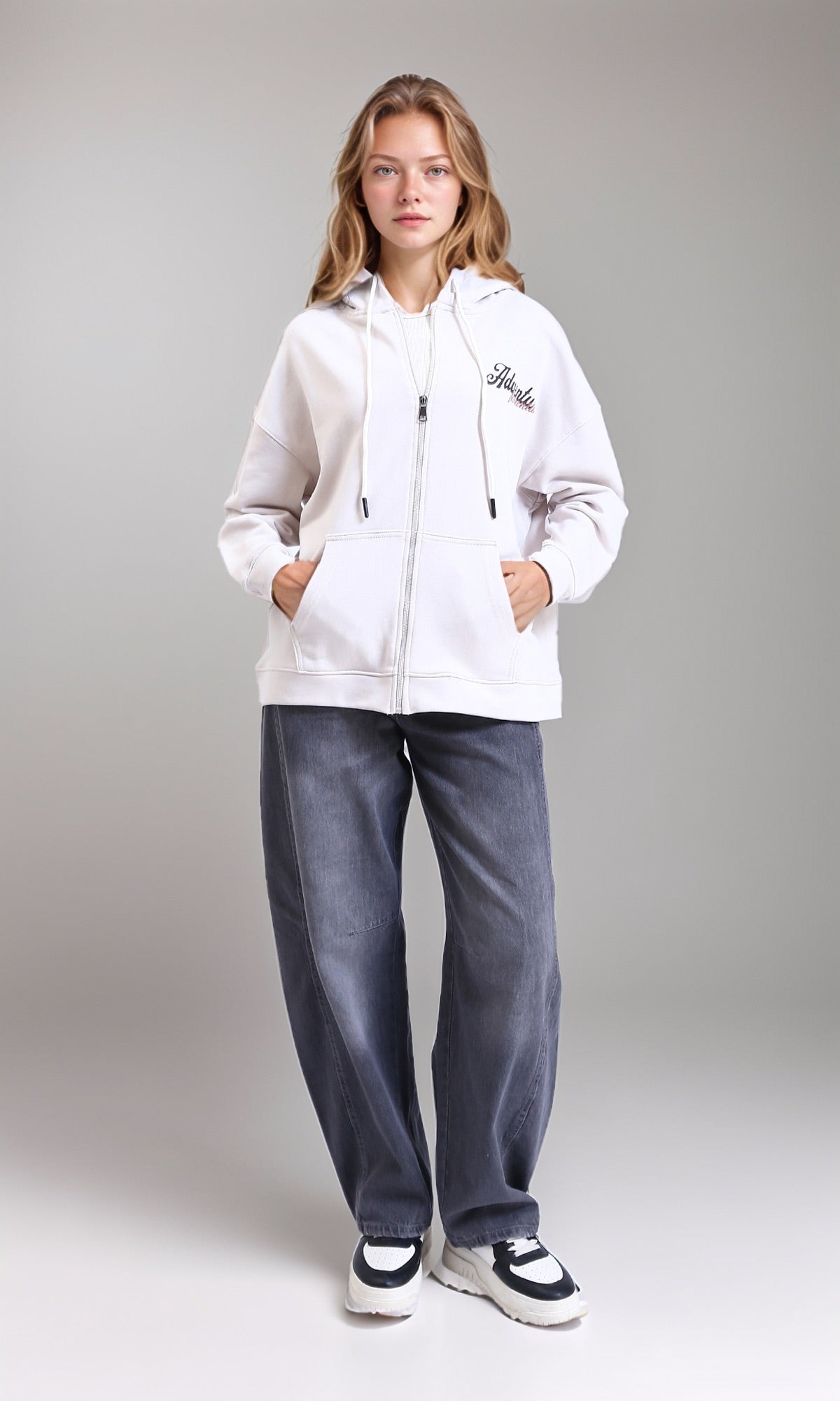 Oversized Graphic Zip-Up Hoodie in Light Beige - R213756