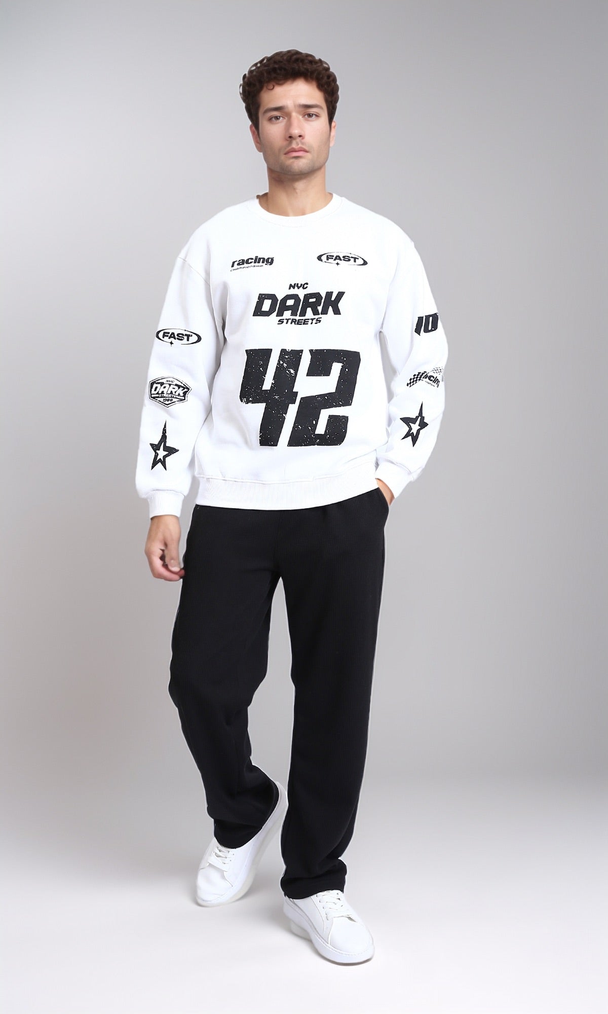 R214404 - Slip On Racing-Style Winter Sweatshirt - White