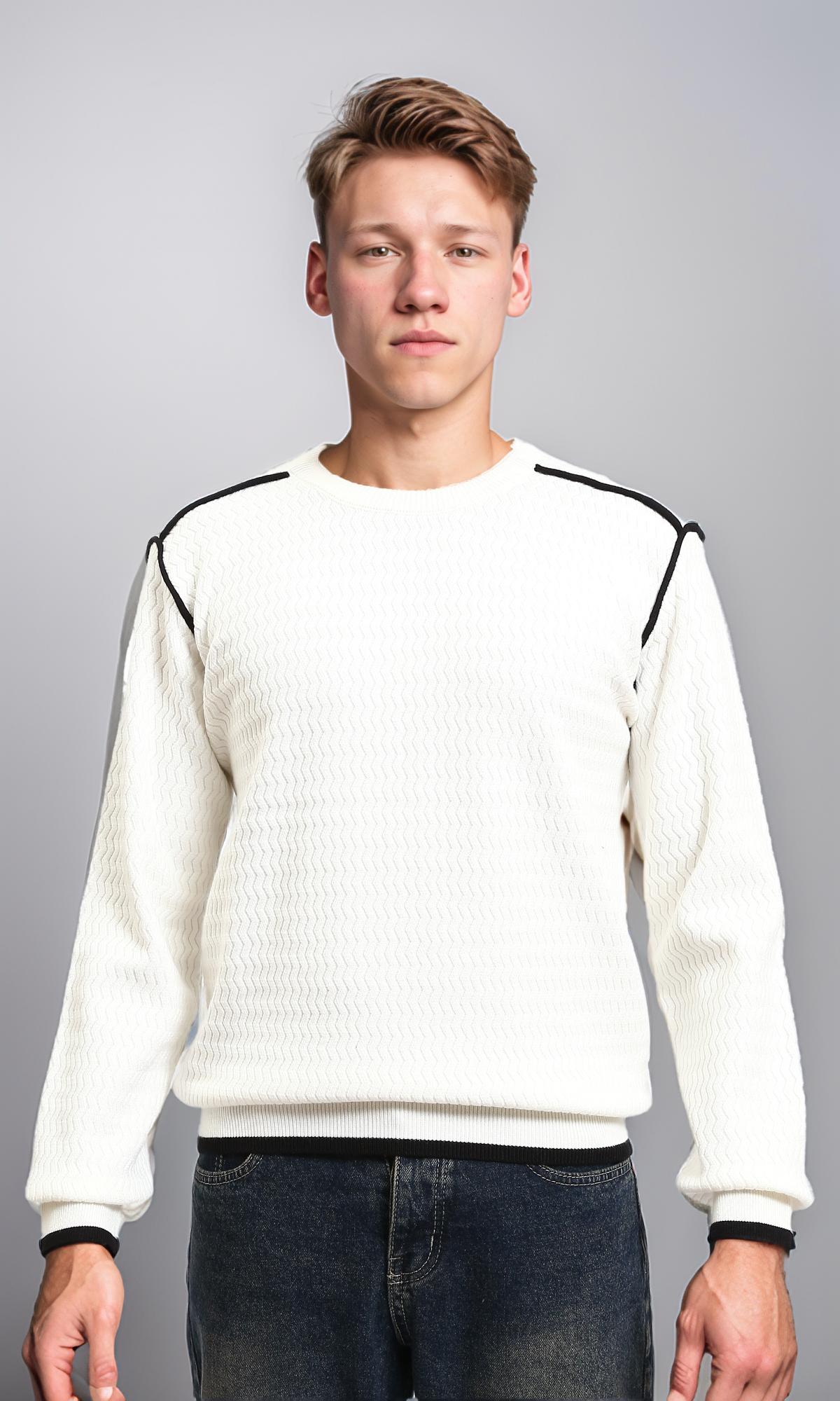 Slip On Sweater with Piping Detail - White
