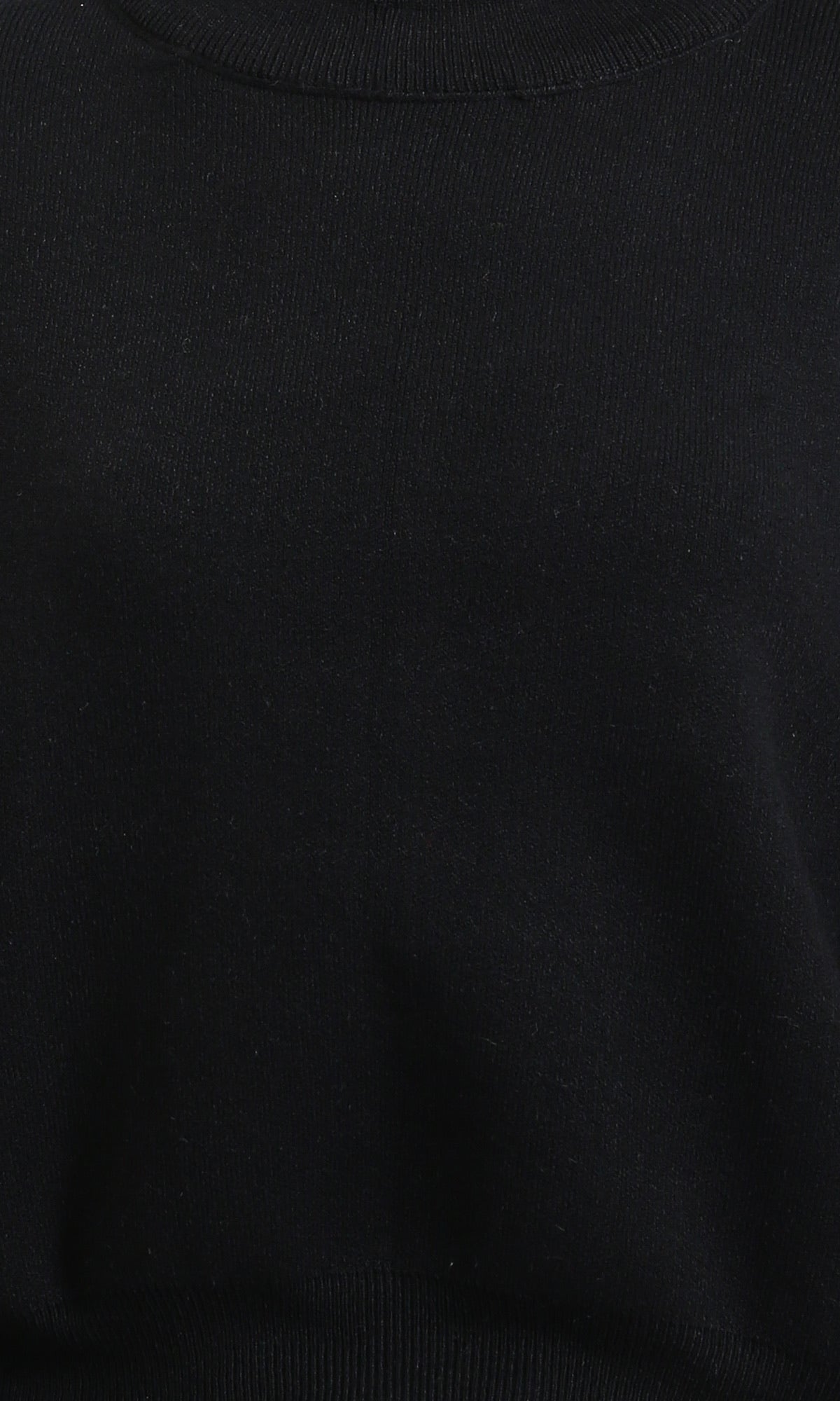 R214538 - سويت شيرت شتوي سادة بأكتاف منسدلة - أسود