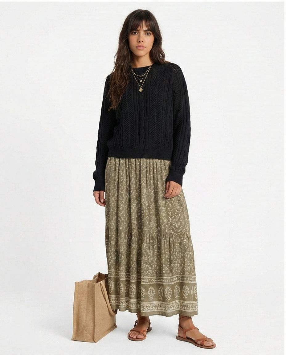 R214541 - Ribbed Round Neck Knitted Pullover - Black