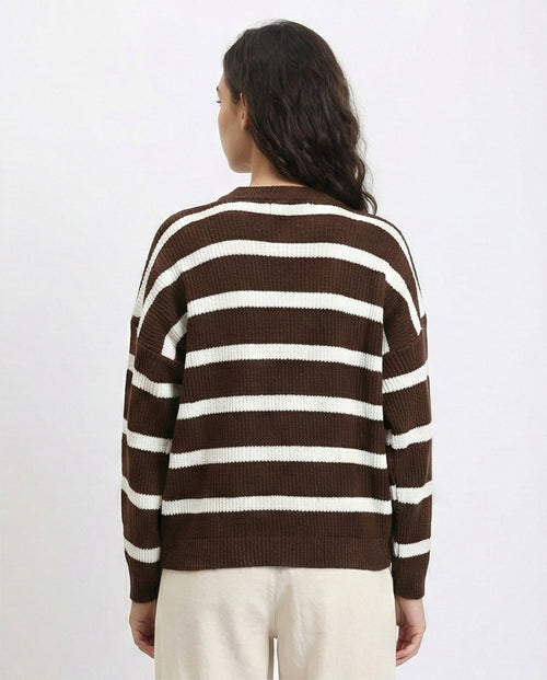 R214802 - Mock Neck Striped Knit Pullover - Brown & White
