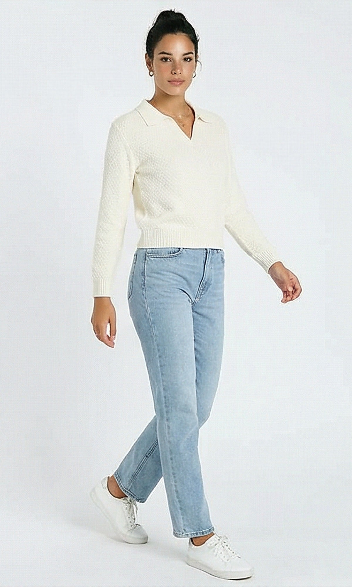 R214926 - Knitted Polo Pullover with Classic Collar - Off-White