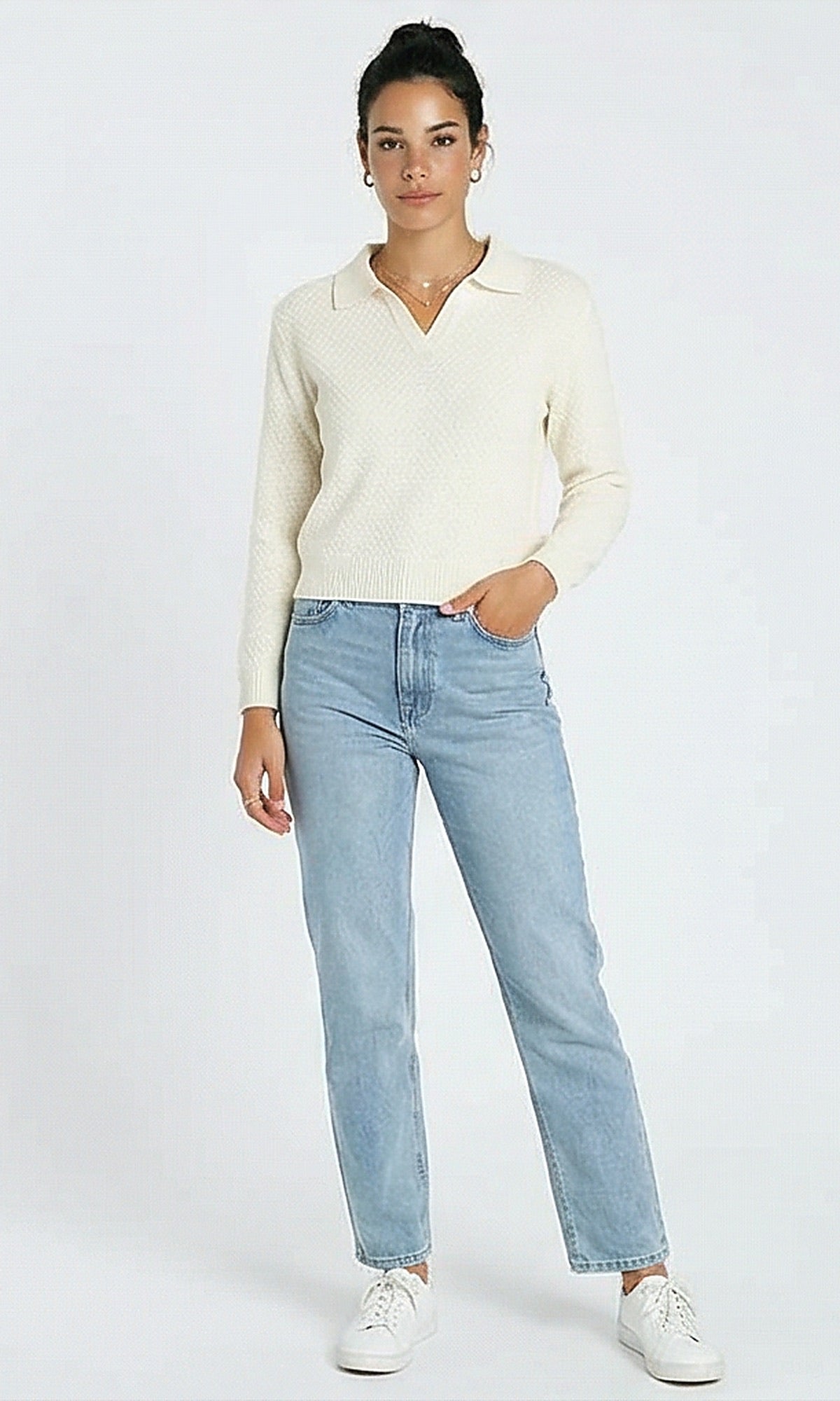 R214926 - Knitted Polo Pullover with Classic Collar - Off-White