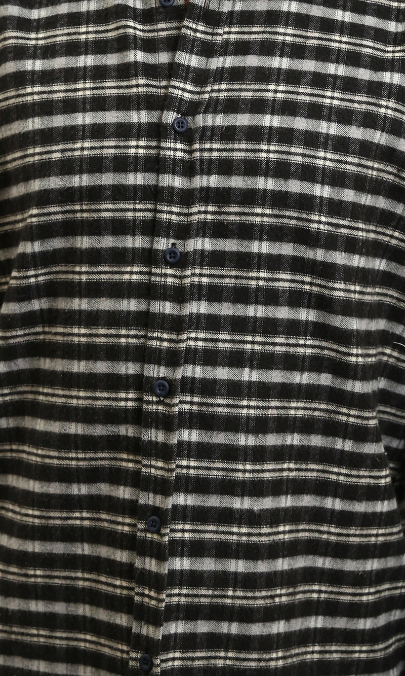 R215010 - Black & White Checkered Casual Shirt