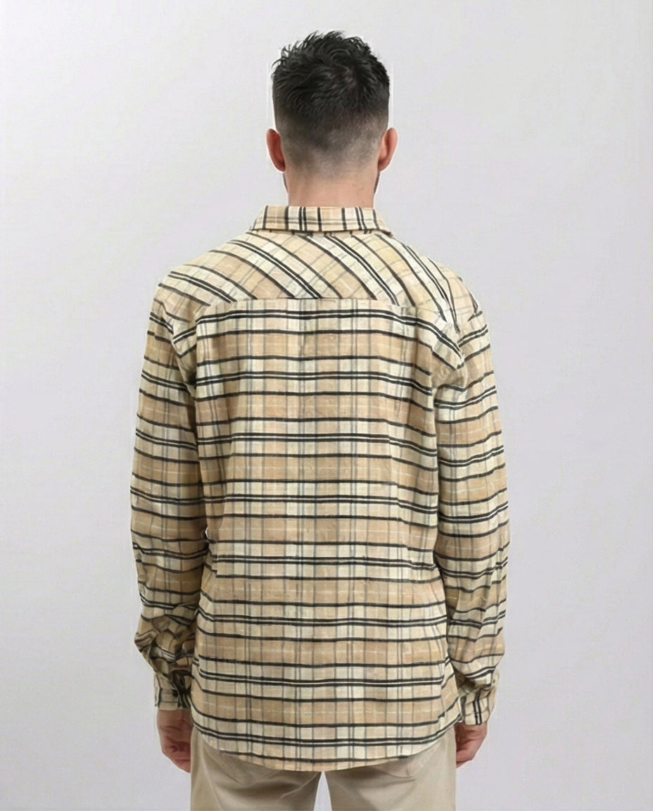 R215012 - Regular Fit Buttoned Plaid Shirt - Beige & Black