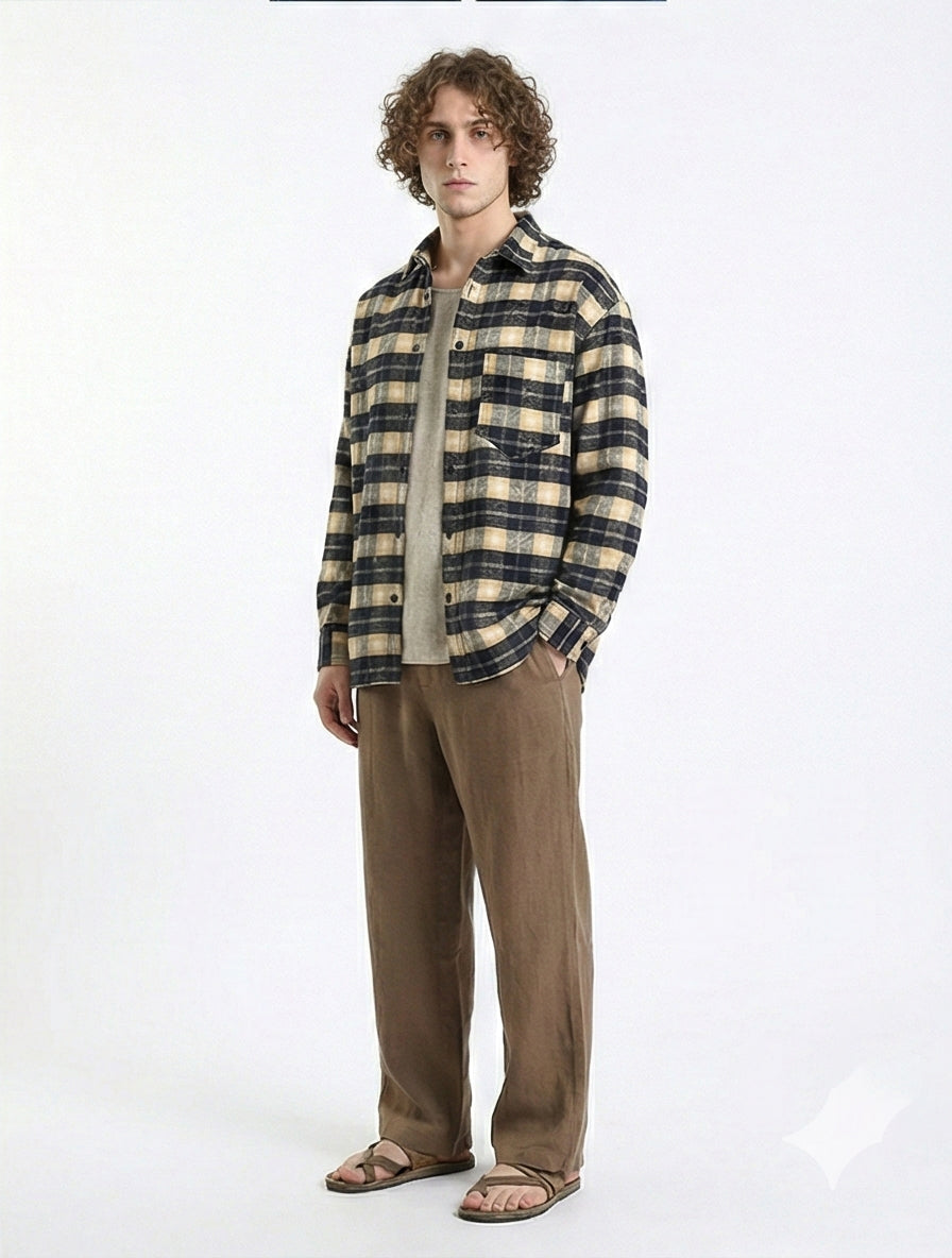 R215013 - Plaid Winter Shirt with Front Pocket - Beige & Black