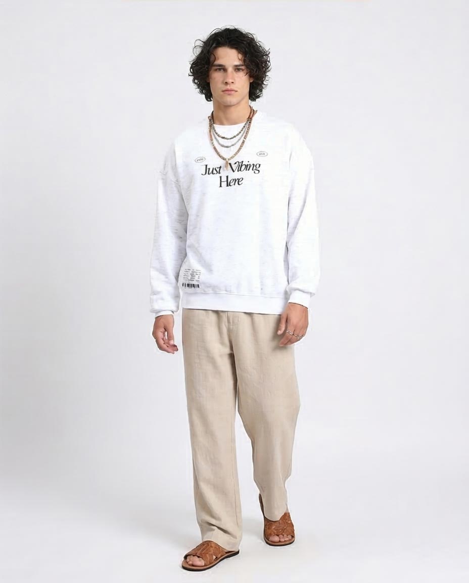 Ravin | "Just Vibing Here" Oversized Graphic Sweatshirt - Heather Off-White - R215110