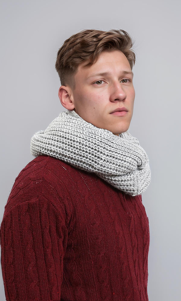 R215256 - Chunky Knit Infinity Scarf - Light Grey
