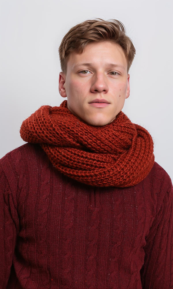 R215257 - Chunky Knit Infinity Scarf - Rust Red