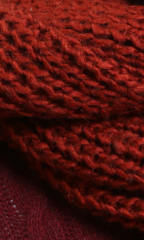 R215257 - Chunky Knit Infinity Scarf - Rust Red