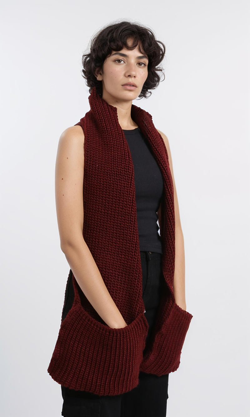 R215261 - Slip On Knitted Scarf with Pockets - Burgundy