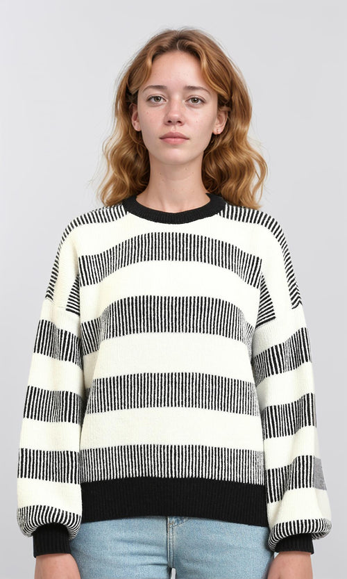 R215290 - Crew Neck Striped Casual Sweater - Black & White