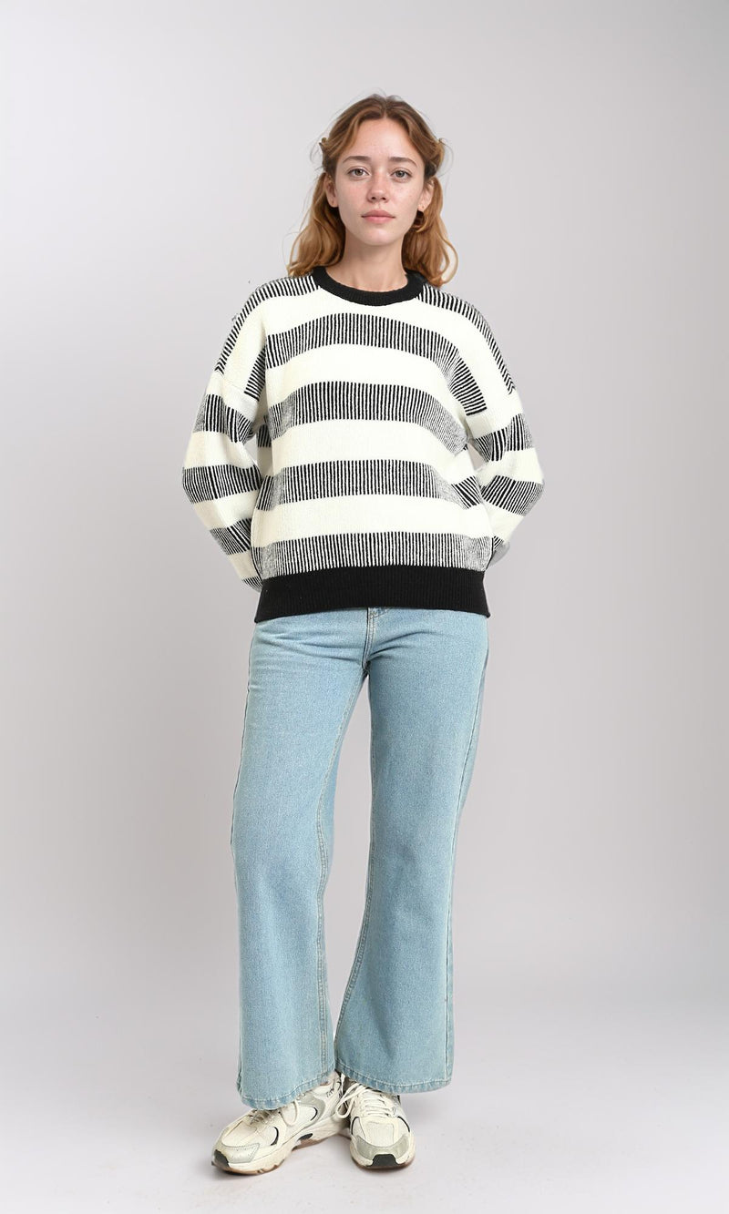 R215290 - Crew Neck Striped Casual Sweater - Black & White