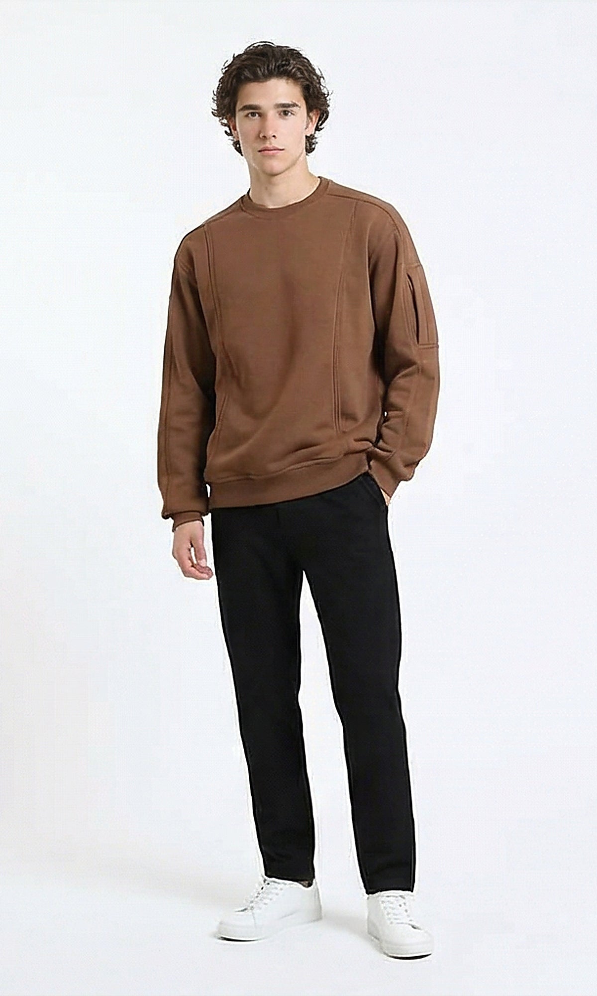 R215546 - Slip On Comfy Sweatshirt with Sleeve Pocket - Brown