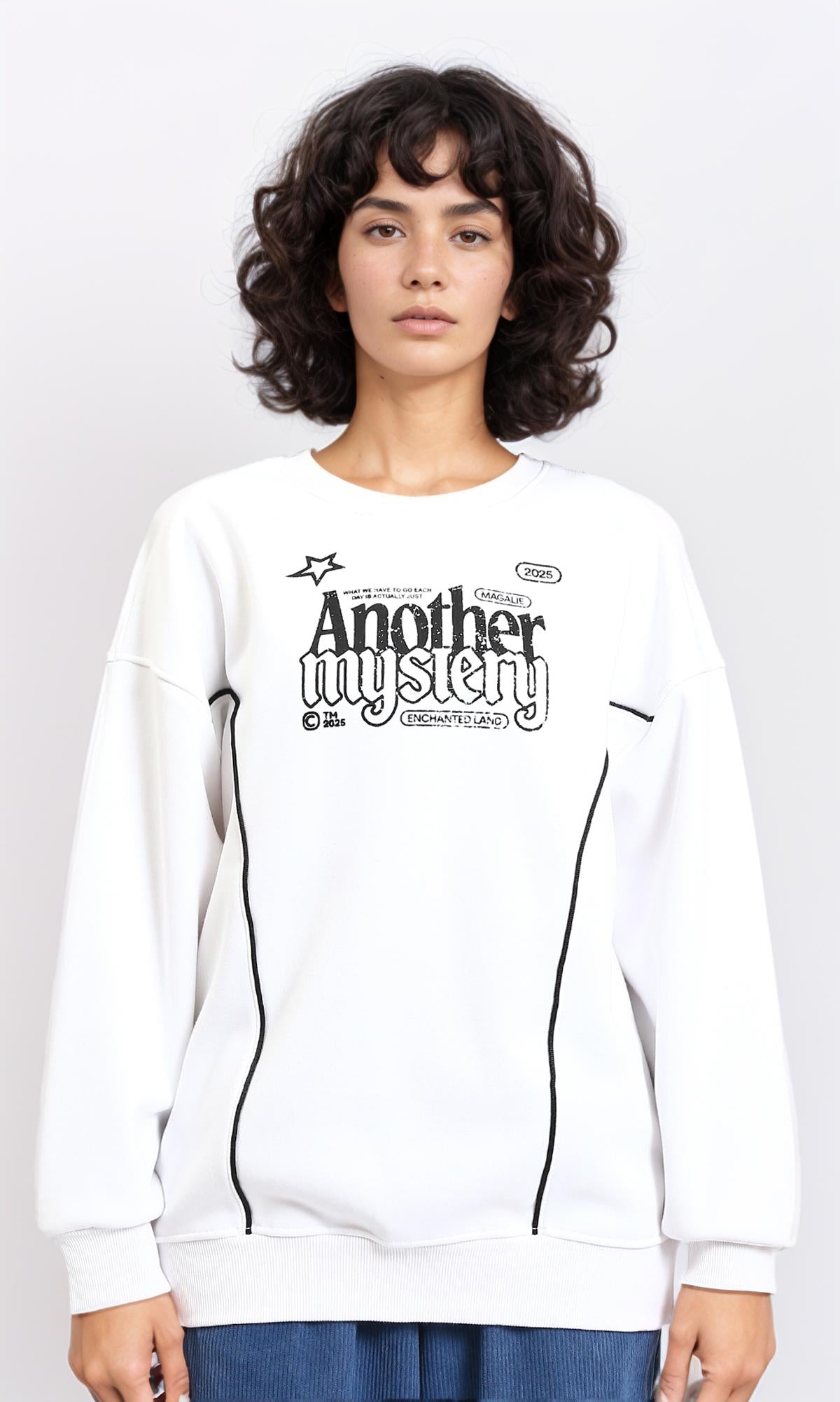 Printed "another Mystery" Long Sleeves Sweatshirt - White
