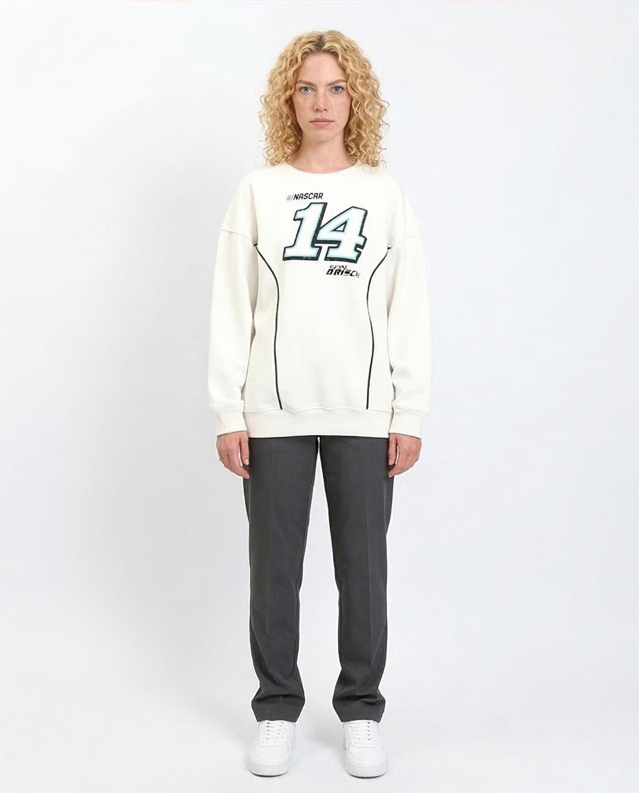سويت شيرت رافين × ناسكار تشيس بريسكو #14 أوفرسايزد بتطريز مخفي - أوف وايت - R215628