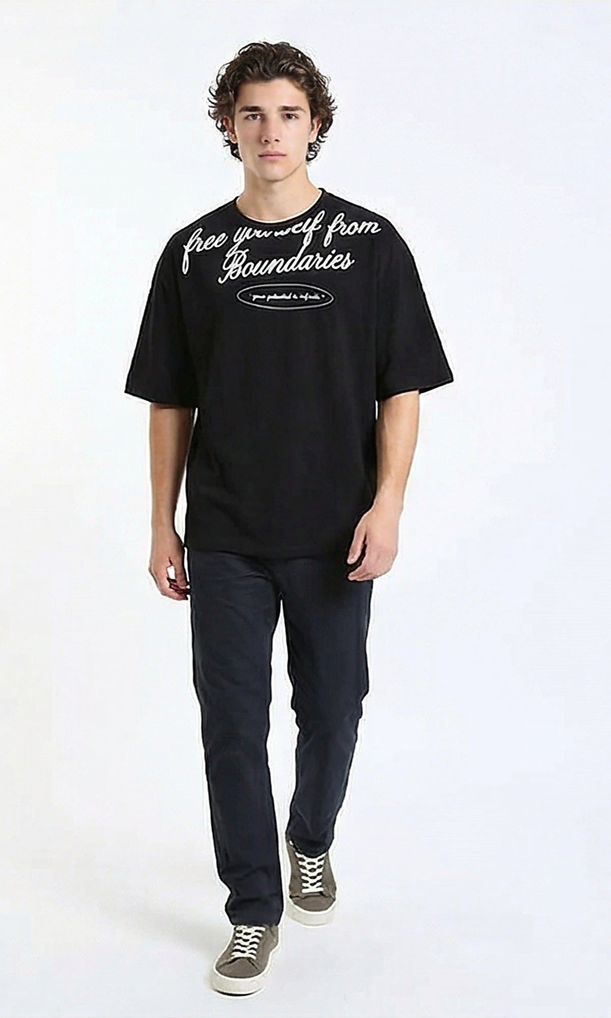 R215726 - Printed Relaxed Elbow Sleeve Tee - Black