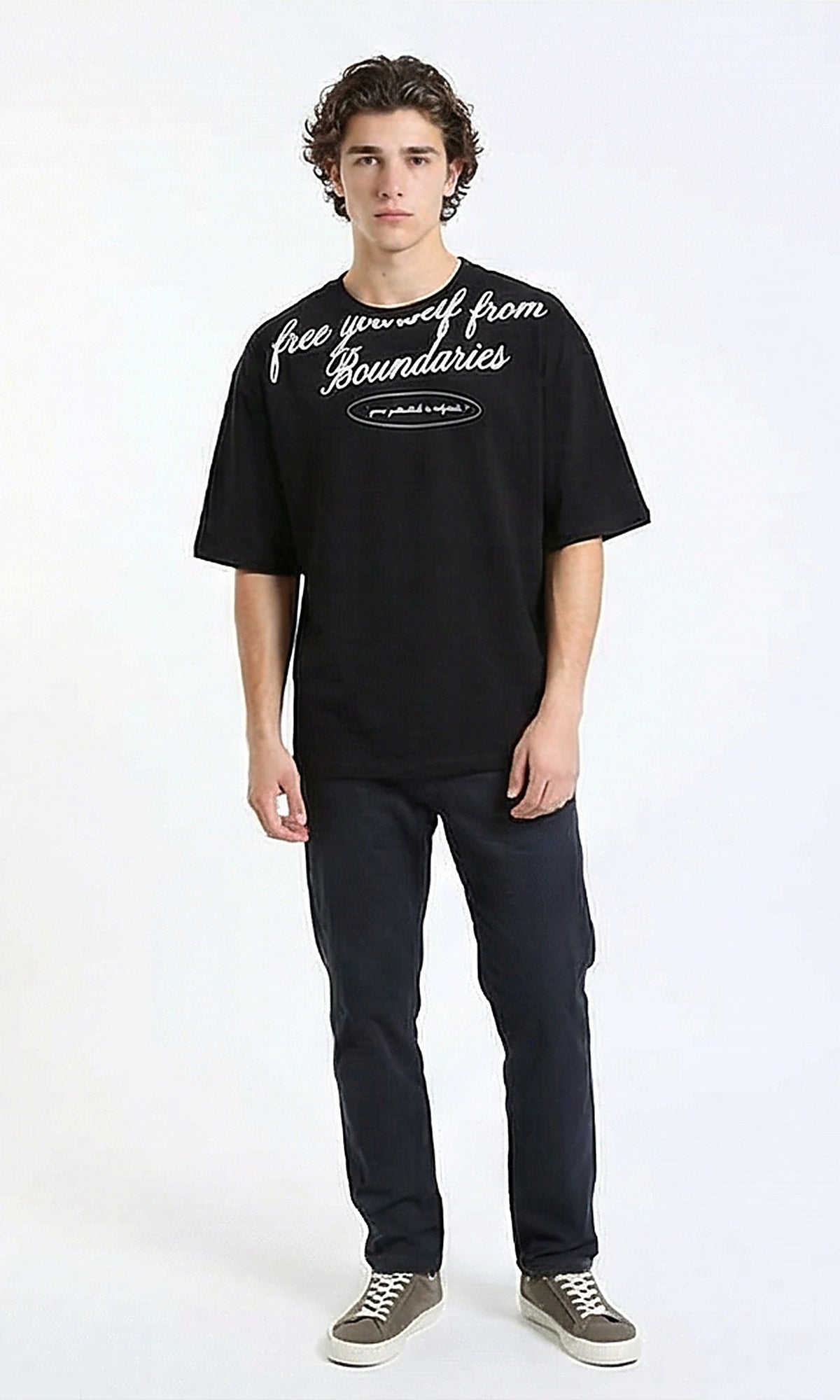 R215726 - Printed Relaxed Elbow Sleeve Tee - Black